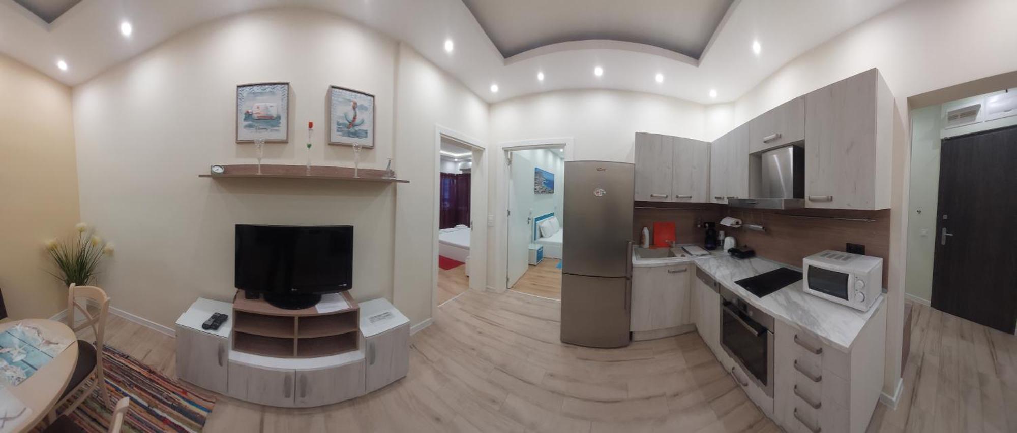 Апартамент Pink & Blue - 2Bdr With Balcony - Wi-Fi Varna Esterno foto